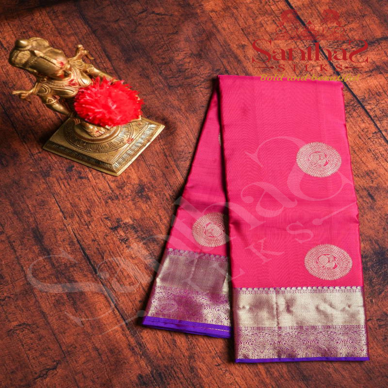 MAGENTA COLOUR BODY GOLDEN ZARI ANNAM BIG BUTTA WITH CONTRAST BLOUSE & BORDER