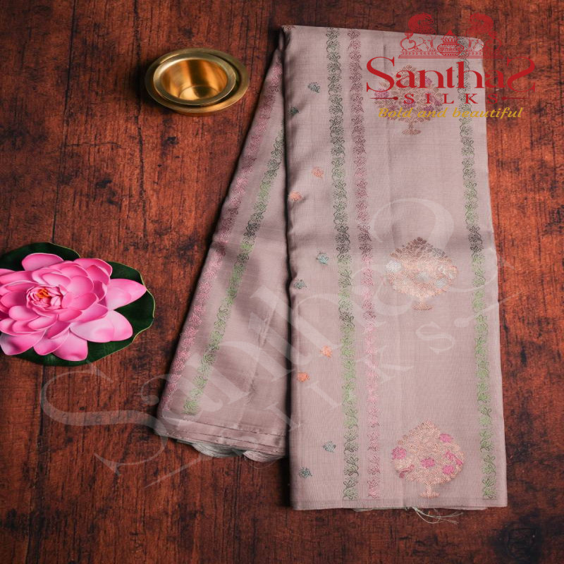 DUSTY GRAY COLOUR BODY COPPER TREE BUTTA WITH CONTRAST BLOUSE