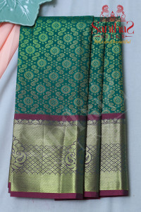 bottle-green-body-with-golden-zari-border-blouse