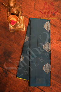 borderless-bayern-blue-colour-body-with-silver-golden-zari-motifs-and-contrast-blouse