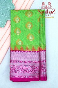 meenakshi-green-body-in-zari-butta-with-contrast-blouse-border