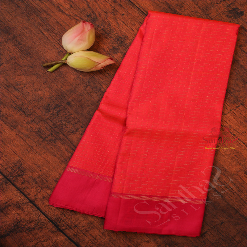 DARK PINK COLOUR CHECKED BODY WITH CONTRAST BLOUSE & BORDER