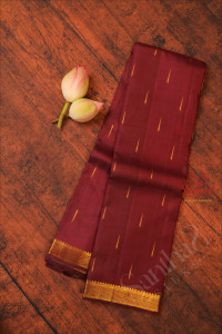 maroon-colour-body-with-golden-zari-motif-and-border-with-self-blouse