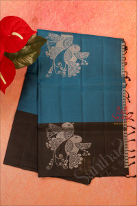 blue-colour-body-with-copper-zari-bird-motifs-flower-motifs-with-contrast-blouse-border