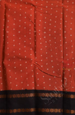 FIRE BRICK RED COLOUR SUNGUDI SAREE HAND KNOTTED BUTTA WITH CONTRAST BLOUSE & BORDER