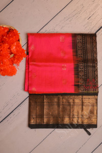 pink-colour-body-with-golden-zari-annam-butta-with-contrast-blouse-border