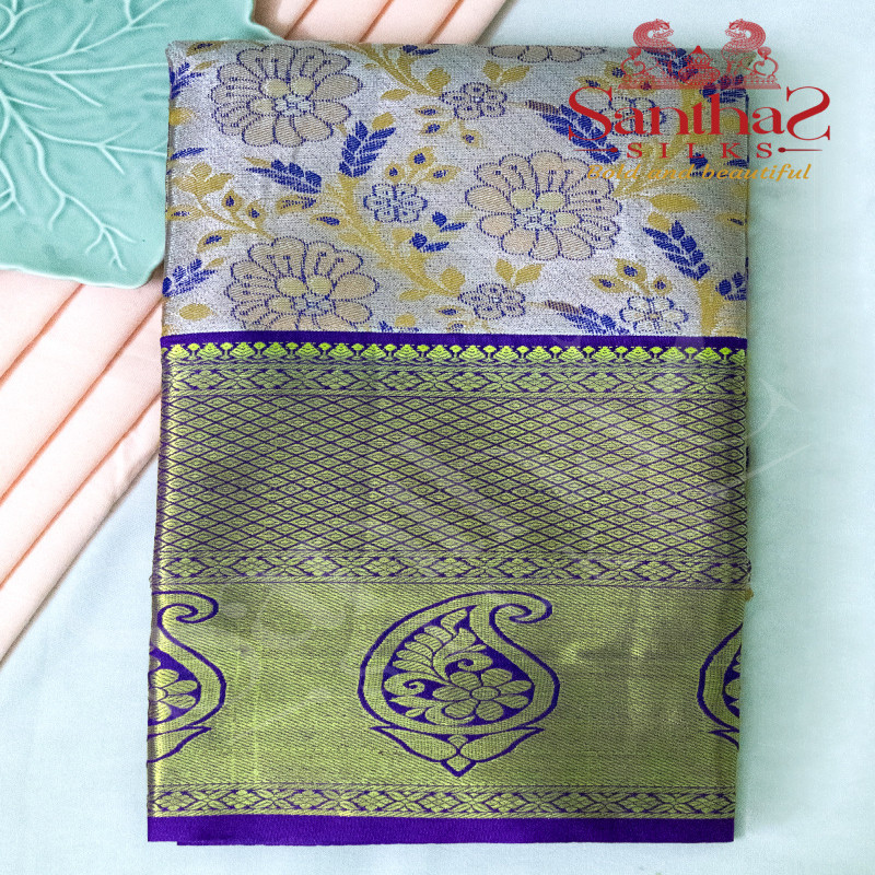 SILVER GREY TISSUE BODY IN FLORAL PATTERN WITH CONTRAST BLOUSE & BORDER