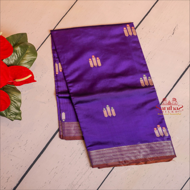 BANARASI SAREE VIOLET COLOUR BODY WITH SILVER ZARI FLORAL BUTTA WITH CONTRAST BLOUSE
