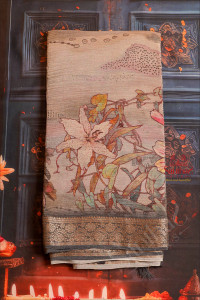 georgette-crush-grey-colour-body-with-fancy-motifs-and-contrast-pallu-blouse