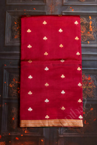 dark-pink-colour-raw-mango-saree-with-banarasi-butta-with-contrast-blouse-border