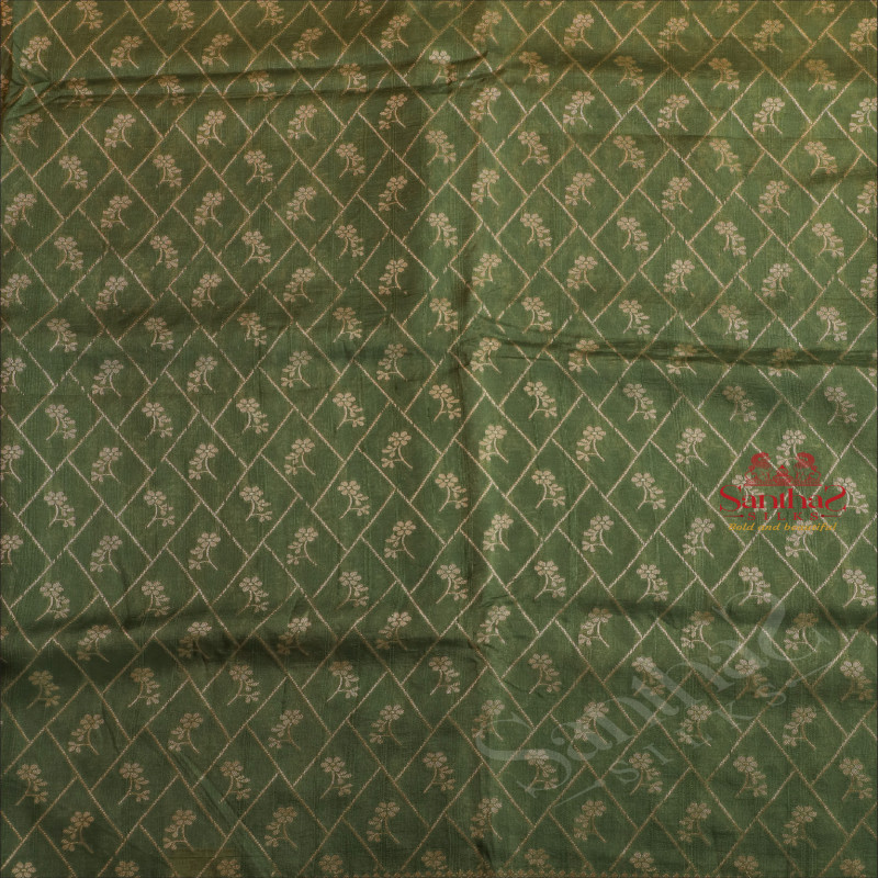 SEMI BANARAS SAREE IN MIDDLE GREEN WITH FLORAL & DIAMOND SHAPE WEAVING DESIGN