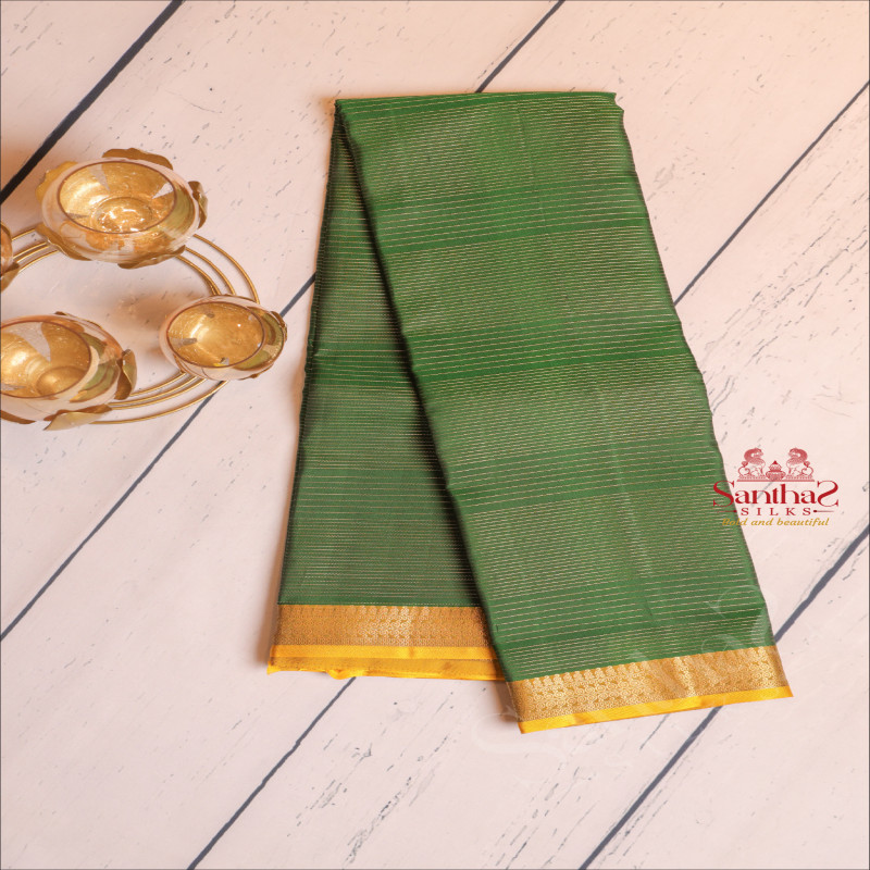 FOREST GREEN COLOUR BODY WITH VAIRA OOSI PATTERN LINES IN GOLDEN ZARI AND CONTRAST PALLU & BLOUSE