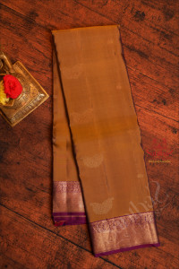 metalic-gold-colour-body-with-golden-zari-buttas-and-contrast-pallu-blouse