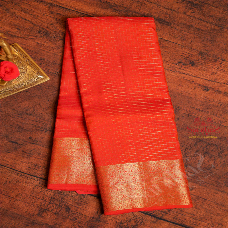 ORANGE COLOUR BODY WITH GOLDEN ZARI VAIRA OOSI CHECKS AND SELF COLOUR PALLU & BLOUSE