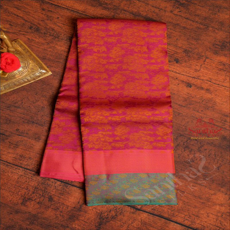 MAGENTA COLOUR BODY WITH DIGITAL PRINTED DESIGN AND CONTRAST PALLU & BLOUSE