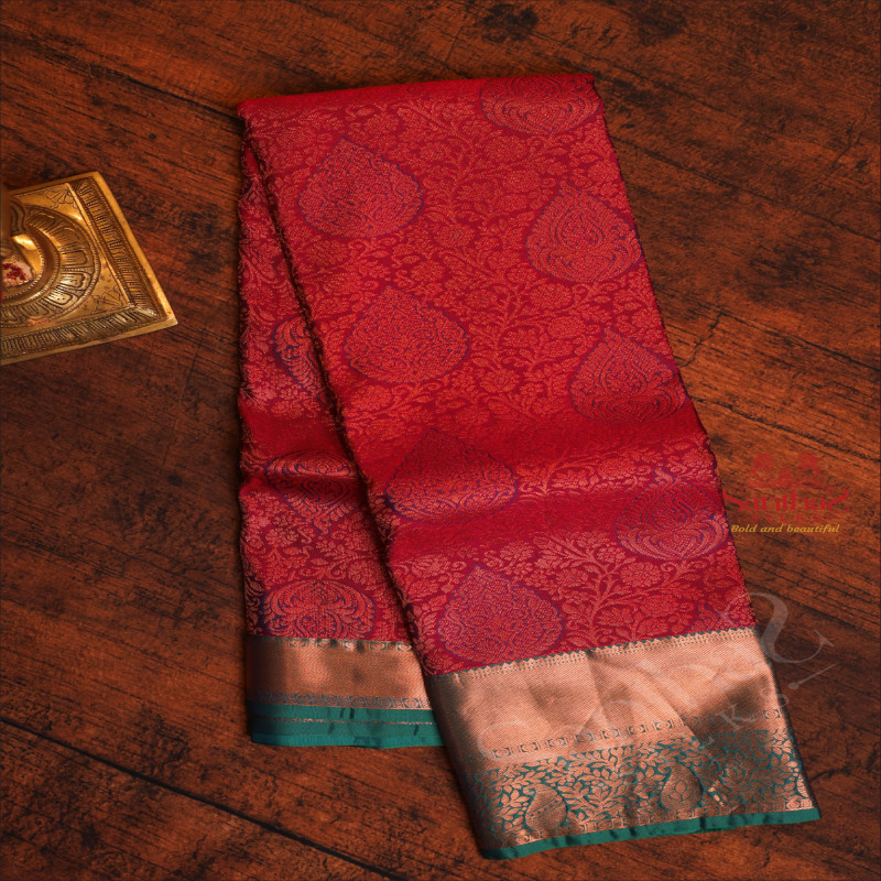 DARK PINK COLOUR BODY WITH JACQUARD FLORAL EMBOSED WITH CONTRAST BLOUSE & BORDER