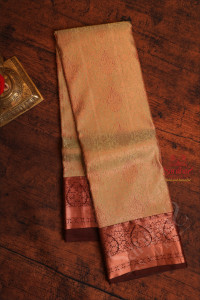 pistha-green-colour-body-with-jacquard-floral-embosed-with-contrast-blouse-border