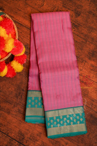 sunset-purple-colour-body-with-checked-pattern-and-contrast-pallu-blouse