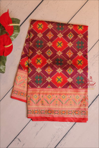 pure-banaras-silk-saree-in-magenta-colour-with-rani-pink-pallu-blouse