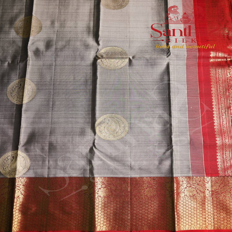 GREY COLOUR BODY GOLDEN ZARI MANGO BIG BUTTA WITH CONTRAST BLOUSE & BORDER