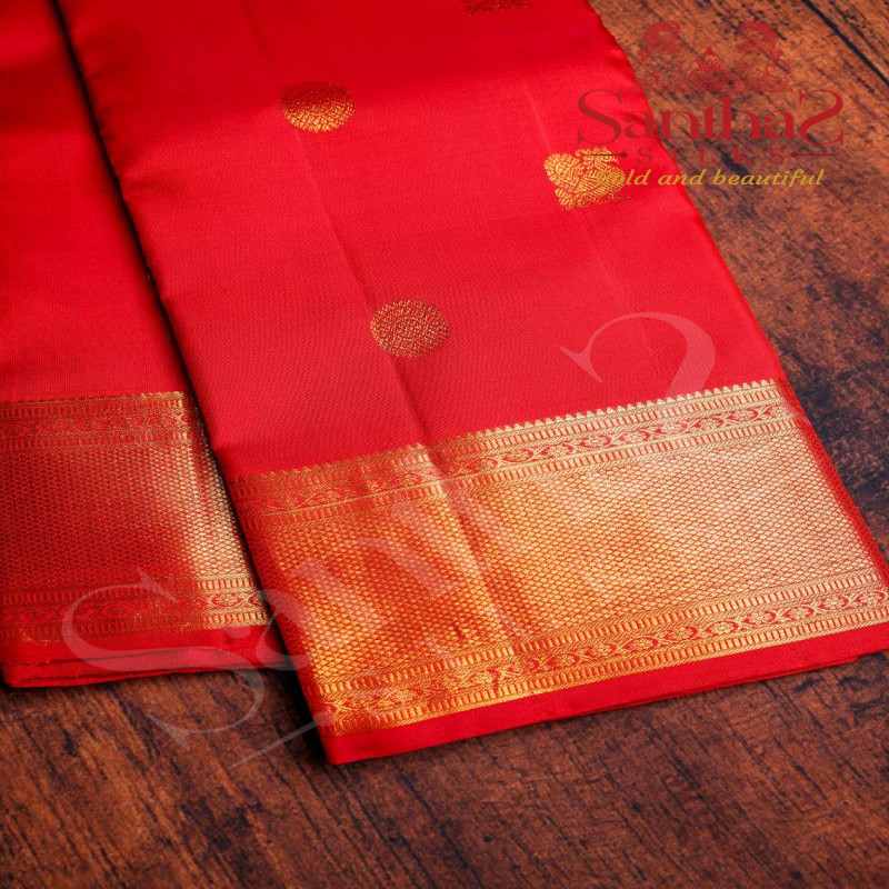 RED COLOUR BODY ANNAM CHAKKARAM BUTTA WITH SELF BLOUSE & BORDER