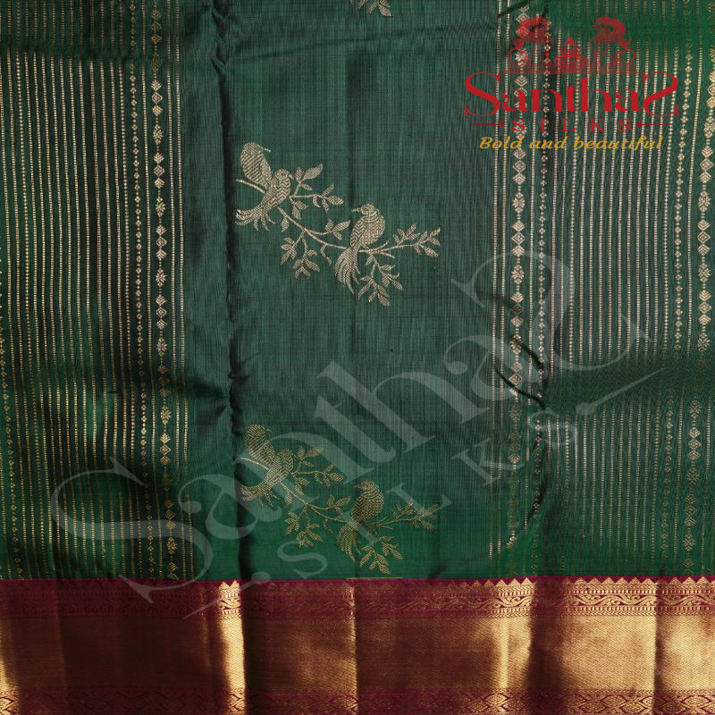 GREEN COLOUR BODY WITH CONTRAST BLOUSE & BORDER