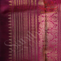 BOTTLE GREEN COLOUR BODY STRIPS ZARI WITH CONTRTAST BLOUSE & BORDER