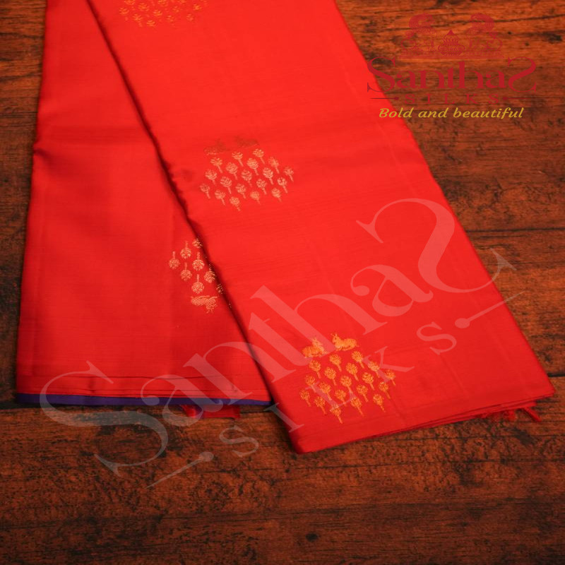 RED COLOUR BODY FLORAL ZARI BUTTA WITH CONTRAST BLOUSE