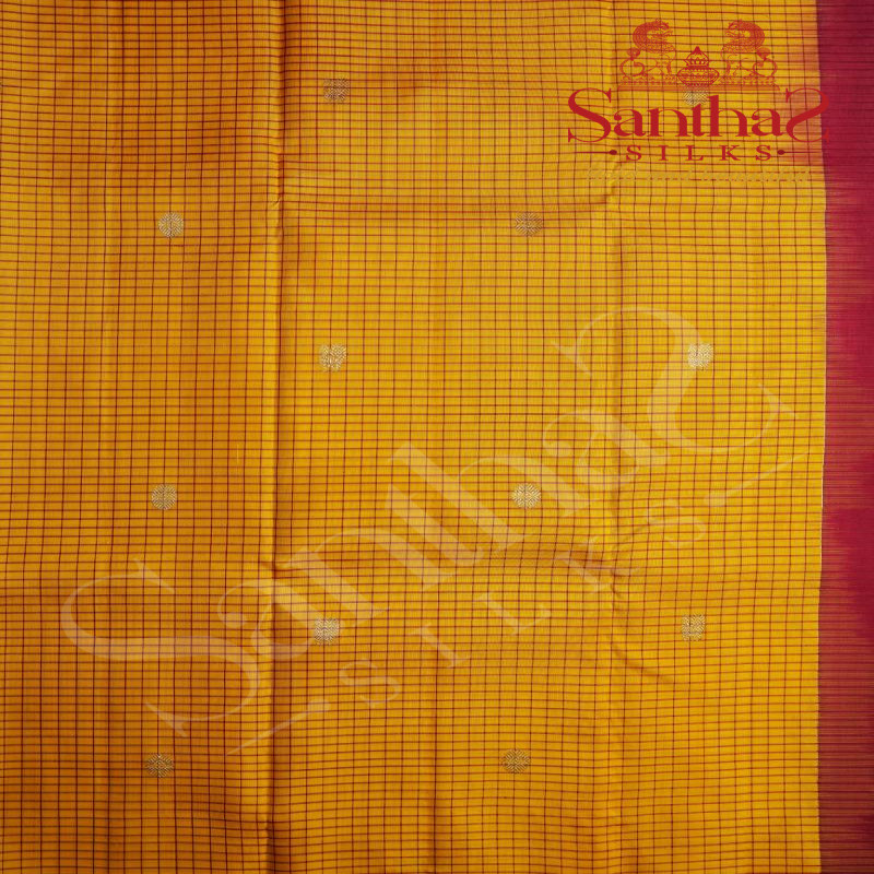 BORDERLESS DARK YELLOW COLOUR WITH MAROON COLOUR THREAD SMALL CHECKED BOXS AND MAROON CONTRAST BLOUSE