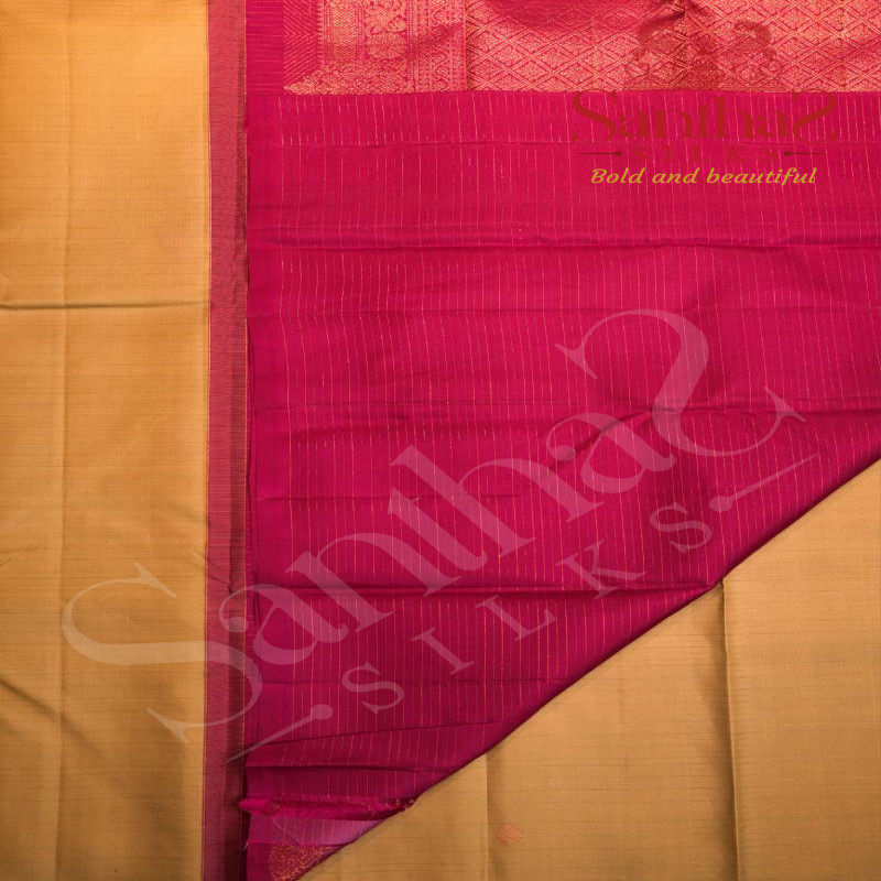 BORDERLESS CARDOMOM GREEN WITH STRIPS AND MAGENTA COLOUR CONTRAST BLOUSE