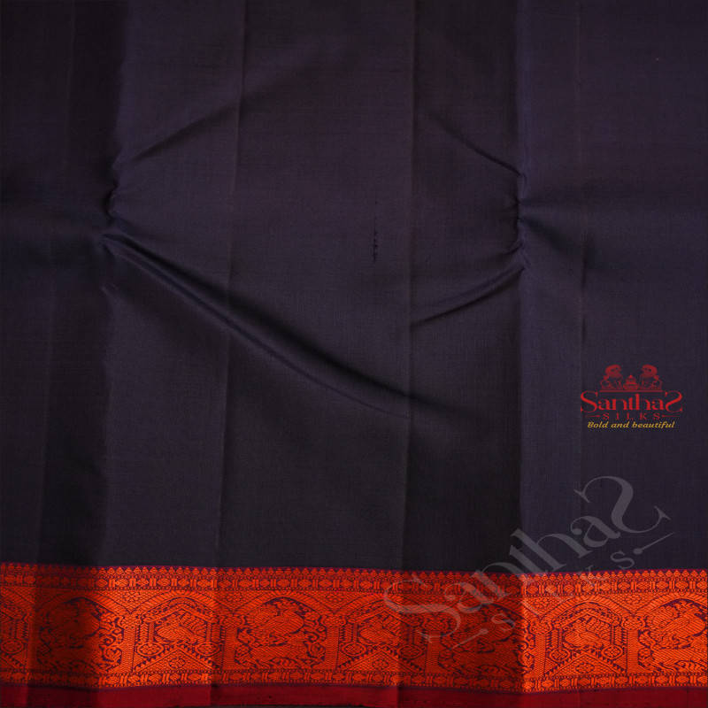 NAVY BLUE COLOUR BODY AND CONTRAST COLOUR BLOUSE AND PALLU