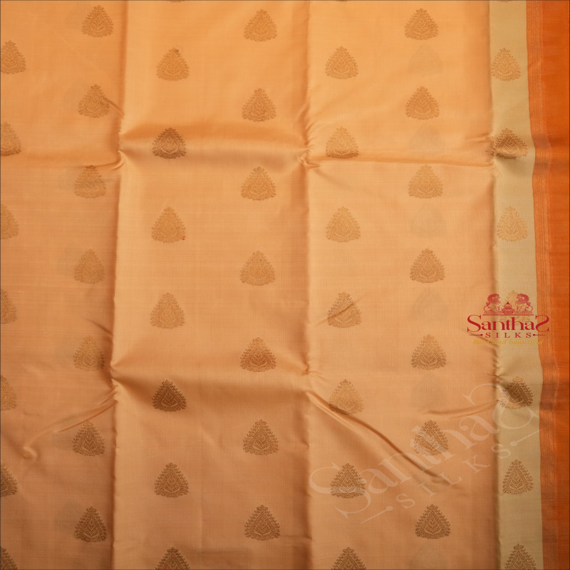 HALF WHITE COLOUR BODY WITH GOLDEN ZARI THILAGAM MOTIFS AND CONTRAST COLOUR BLOUSE & PALLU